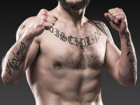 Richard Abraham fights at GLORY 63